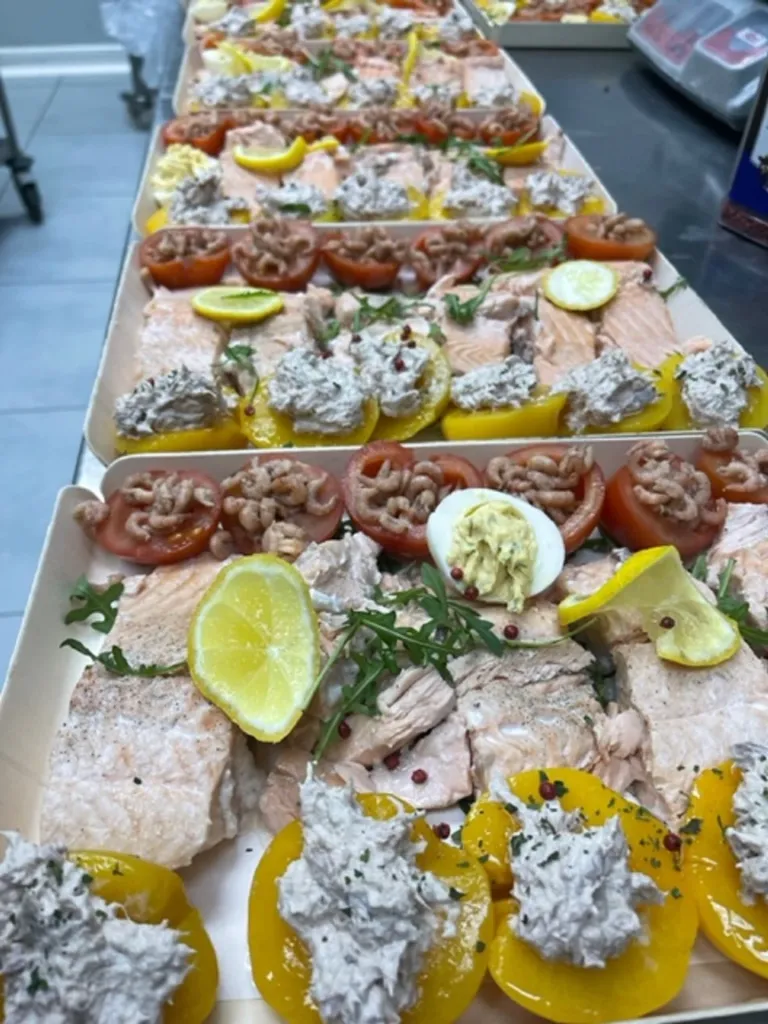 Buffet froid & poisson (àpd 10 pers)